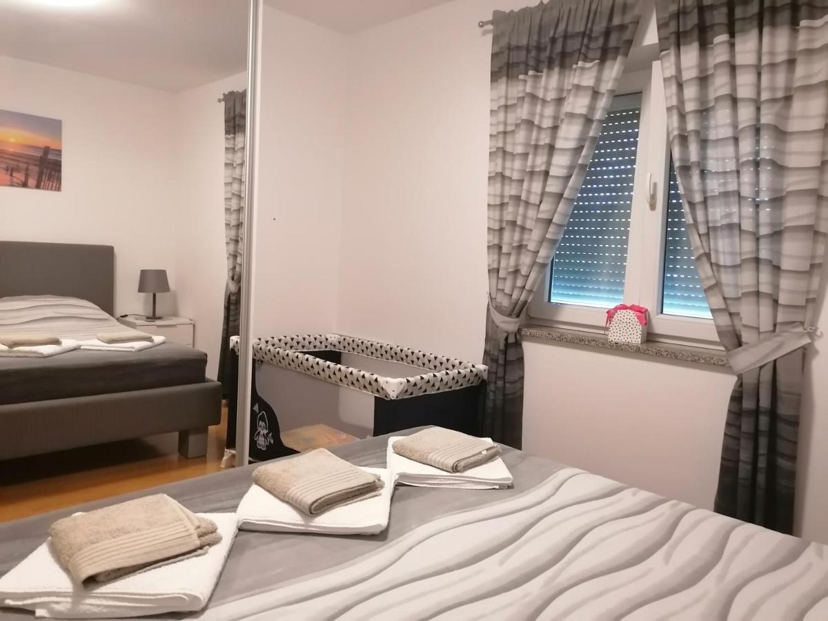 PUY Apartment Suncica מראה חיצוני תמונה