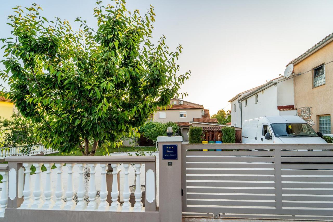 PUY Apartment Suncica מראה חיצוני תמונה