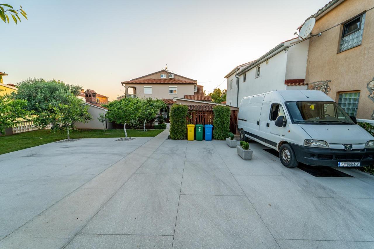 PUY Apartment Suncica מראה חיצוני תמונה
