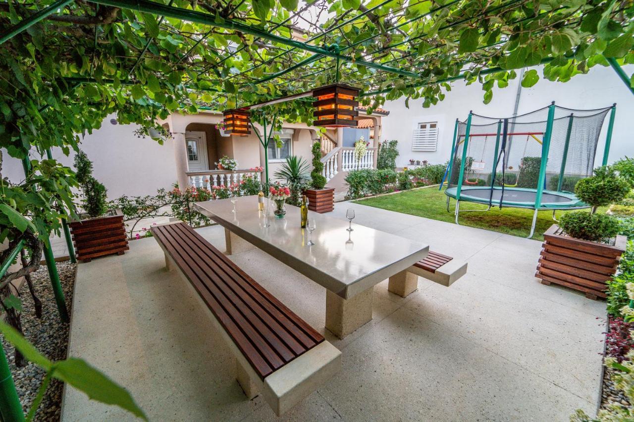 PUY Apartment Suncica מראה חיצוני תמונה