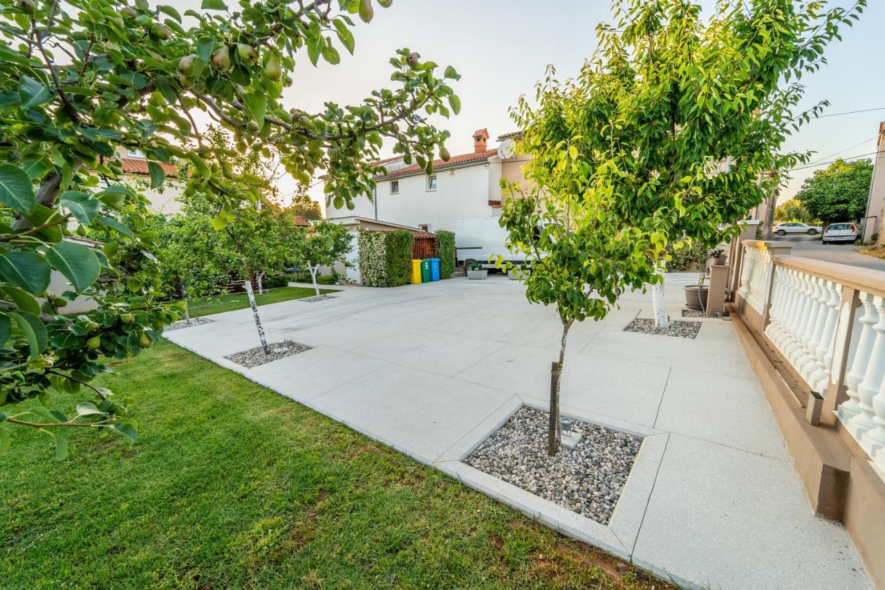 PUY Apartment Suncica מראה חיצוני תמונה