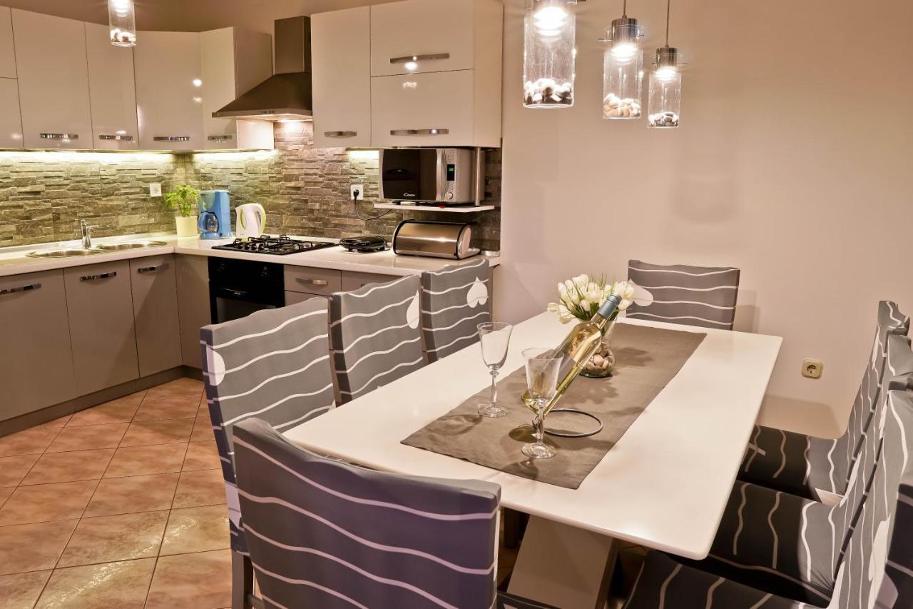 PUY Apartment Suncica מראה חיצוני תמונה