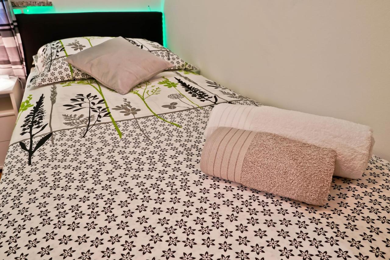 PUY Apartment Suncica מראה חיצוני תמונה